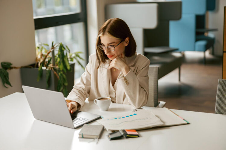 Как самому написать резюме с помощью нейронных сетей